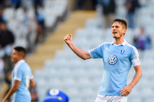 Malmö FFs Markus Rosenberg jublar på slutsignalen