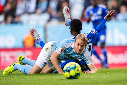 Sundsvalls Peter Wilson och Malmö FFs Oscar Lewicki