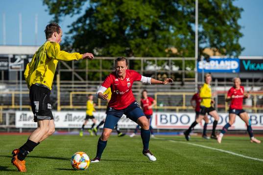 Simen Asbjørnsen of Moss Jr. and Kristine Minde of Norway