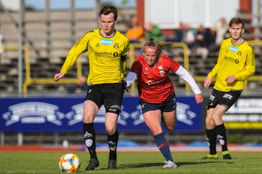 Eirik Asbjørnsen of Moss Jr. and Therese Sessy Åsland of