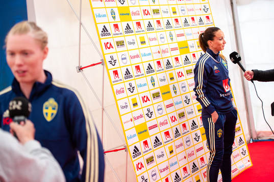 Goalkeeper Hedvig Lindahl and Kosovare Asllani of Swedish