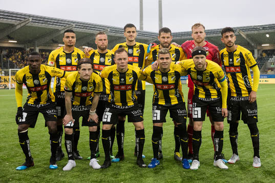 Häckens startelva uppe fr.v. Ahmed Yasin, Alexander
