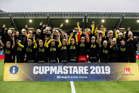 Bläddra bland fler bilder av Fotboll, Svenska Cupen, Final, Häcken - AFC Eskilstuna