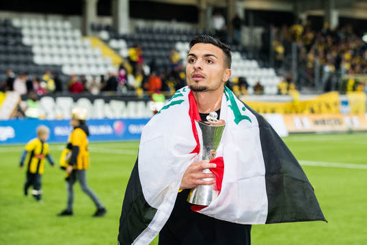 Häckens Ahmed Yasin jublar