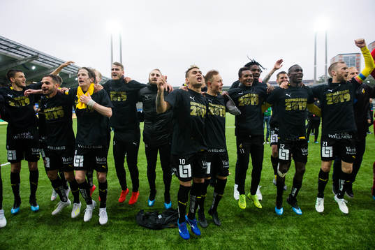 Häcken jublar
