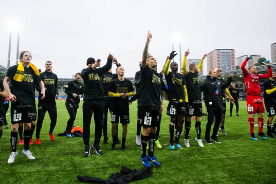 Häcken jublar