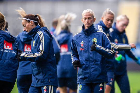Kosovare Asllani and Sofia Jakobsson of Swedish women