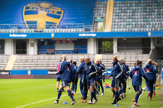 Players of Swedish women national football team