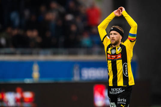 Häckens Rasmus Lindgren jublar
