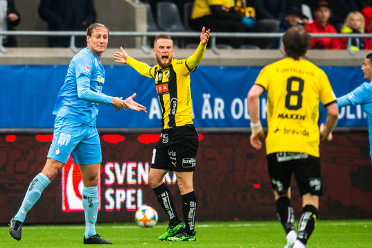 Häckens Alexander Faltsetas reagerar