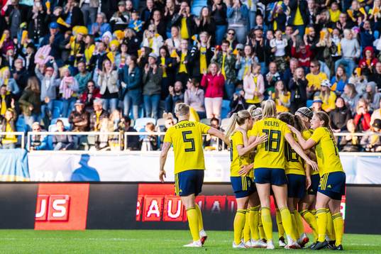 Madelen Janogy of Sweden celebrate with teammates
