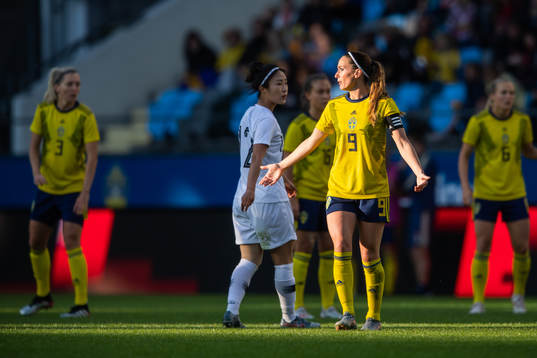 Kosovare Asllani of Sweden reacts