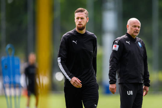 Leeds Pontus Jansson och tränare Uwe Rösler