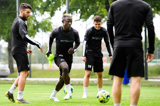 Erdal Rakip och Bonke Innocent