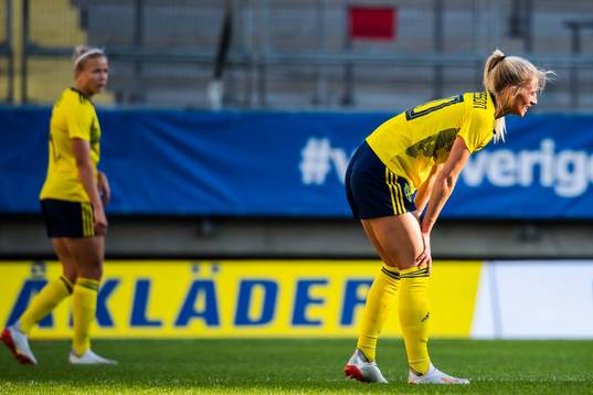 Sofia Jakobsson of Sweden in pain