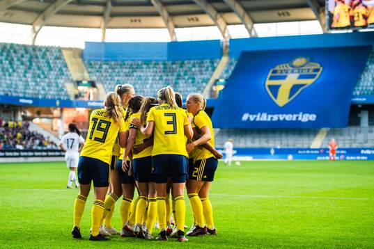 Madelen Janogy of Sweden celebrate with teammates