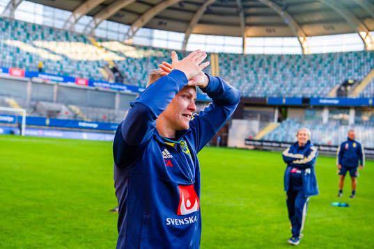 Nilla Fischer of Sweden celebrates