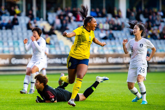 Madelen Janogy of Sweden celebrates the 1-0 goal