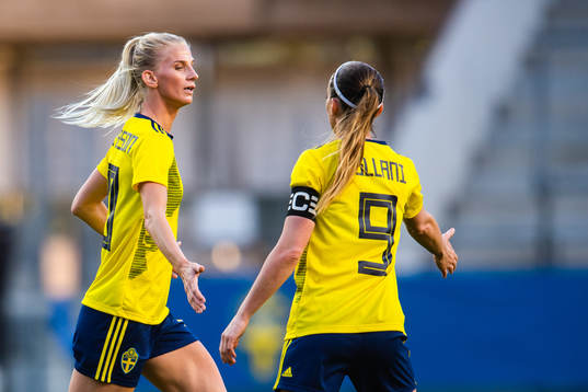 Sofia Jakobsson and Kosovare Asllani of Sweden
