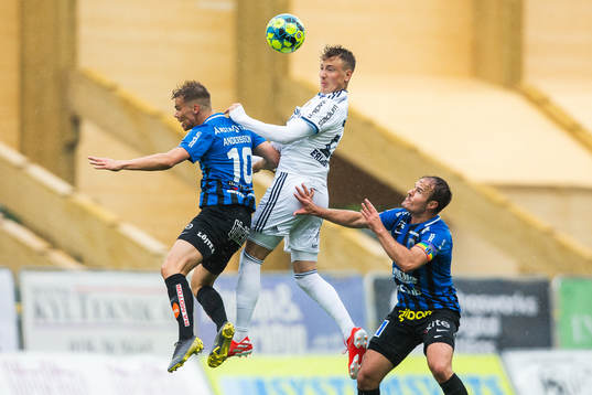 Bläddra bland fler bilder av Fotboll, Allsvenskan, Sirius - Djurgården