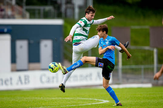 Västerås Jonas Hellgren mot Halmstads Rasmus