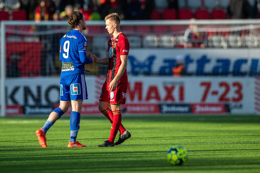 Sundsvalls Linus Hallenius och Östersunds Eirik Haugan