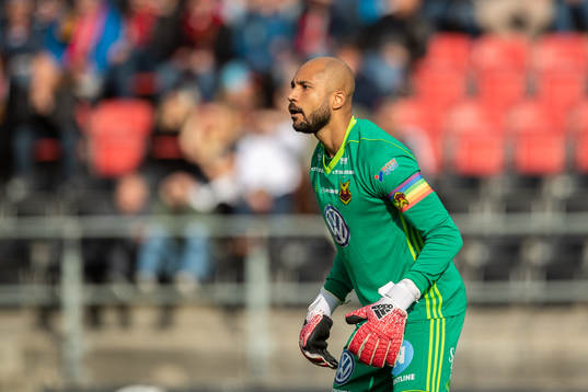 Östersunds målvakt Aly Keita