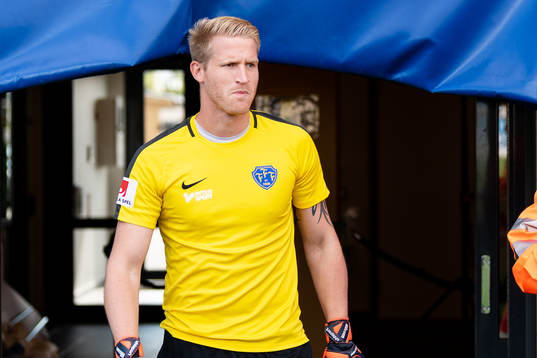 Falkenbergs målvakt Hampus Nilsson före fotbollsmatchen i
