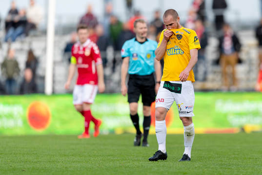 Falkenbergs Christoffer Carlsson deppar