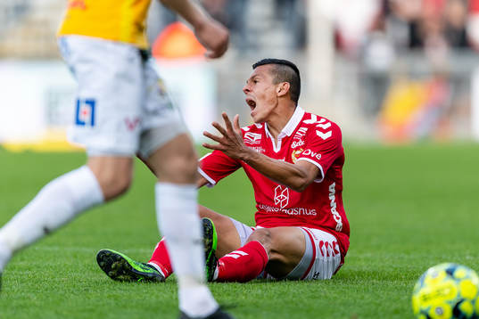 Kalmars Romário Pereira Sipião reagerar