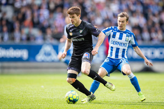 Örebros Albin Granlund och IFK Göteborgs Patrik Karlsson