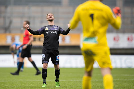 Örebros Martin Lorentzson jublar
