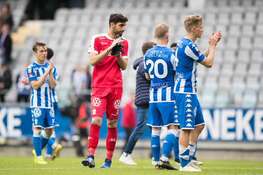 IFK Göteborgs målvakt Giannis Anestis deppar