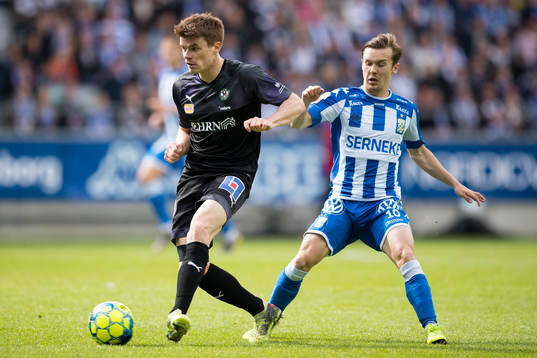 Örebros Albin Granlund och IFK Göteborgs Patrik Karlsson