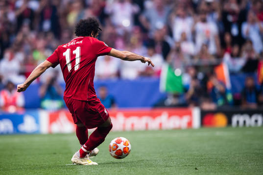 Mohamed Salah of Liverpool scores 0-1