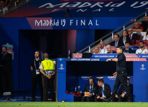Head coach Mauricio Pochettino of Tottenham