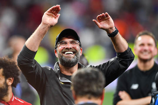 Head coach Jürgen Klopp of Liverpool celebrate