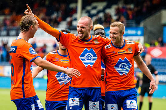 Aron Elis Thrandarson of Aalesund celebrates