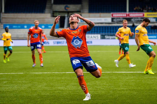 Niklas Fernando Nygaard Castro of Aalesund looks dejected