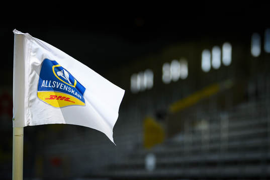 Hörnflagga med Allsvenskans logga
