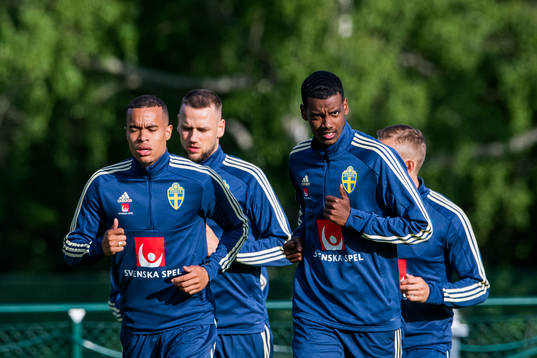 Alexander Isak and Robin Quaison of the Swedish national