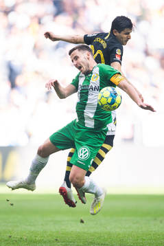 s Tarik Elyounoussi i nickduell