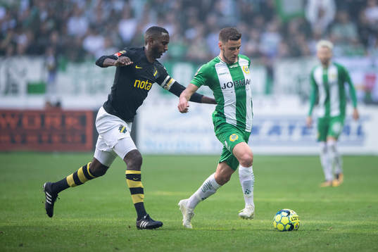 s Henok Goitom och Hammarbys Jeppe Andersen