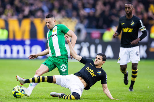 s Tarik Elyounoussi