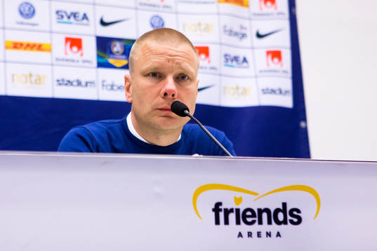 tränare Stefan Billborn på presskonferensen