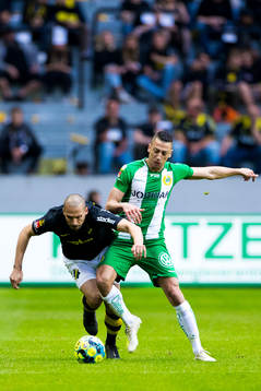 s Panajotis Dimitriadis och Hammarbys Nikola Djurdjic