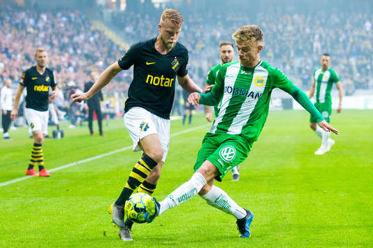 s Daniel Sundgren och Hammarbys Dennis Widgren