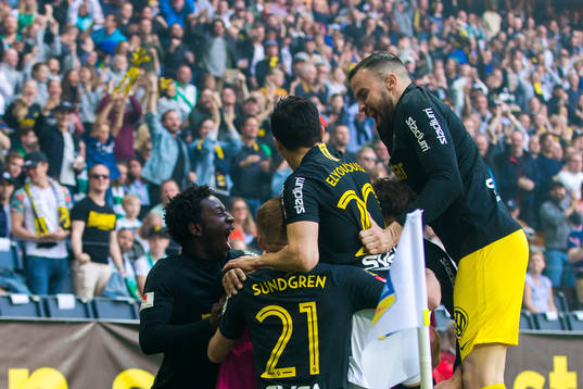 s Jack Lahne (v) , Daniel Sundgren , Tarik Elyounoussi och
