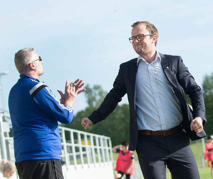 IFK Hässleholms tränare Jonas Jönsson och lagledaren