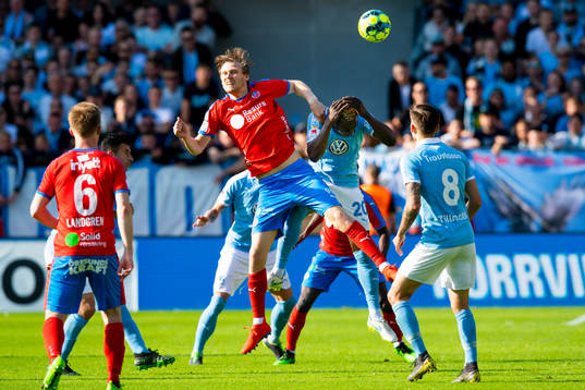 2 Helsingborgs Andri Runar Bjarnason  och Malmö FFs Bonke